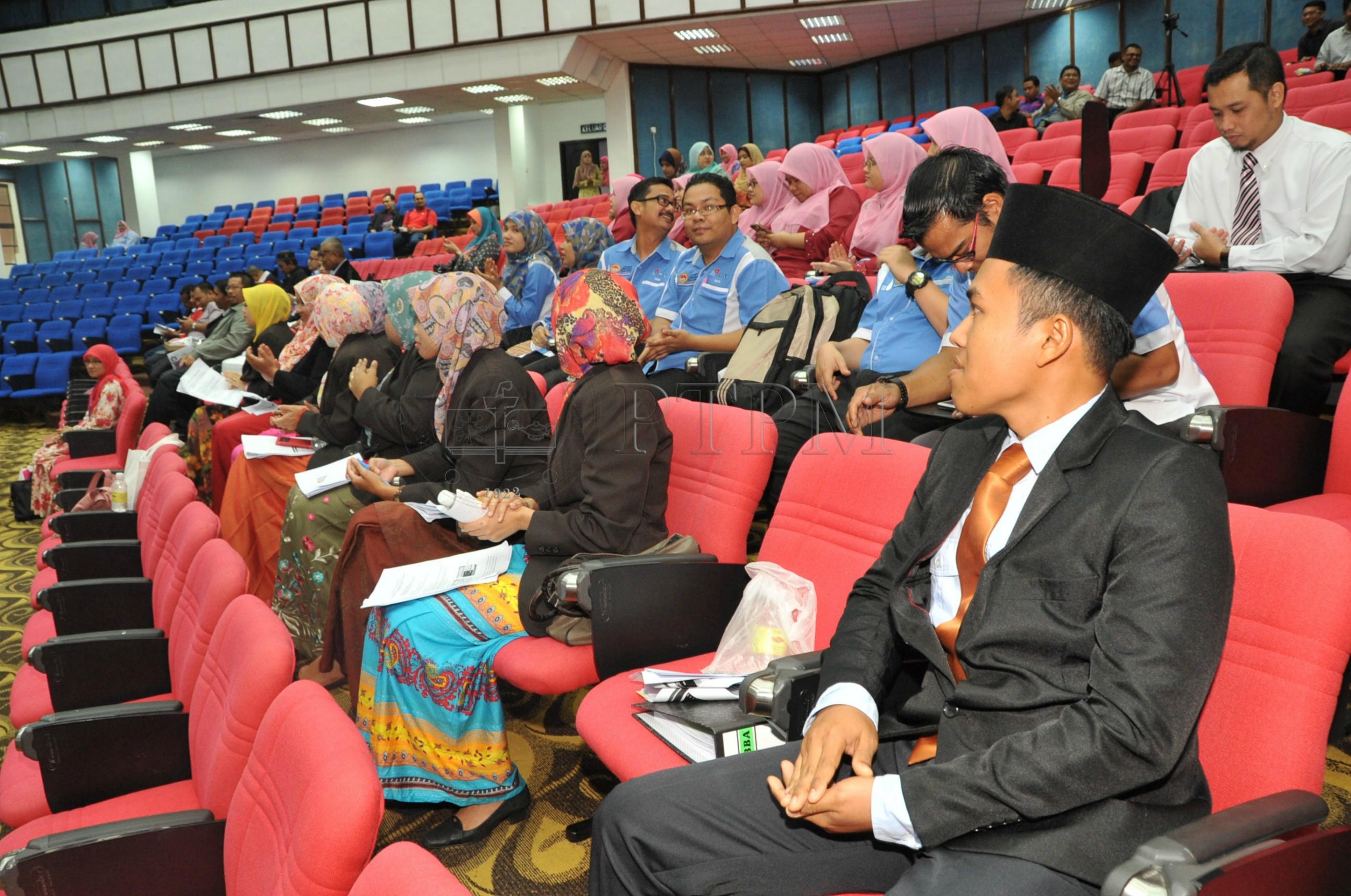 PRO 14 126 KIKPRO 2232